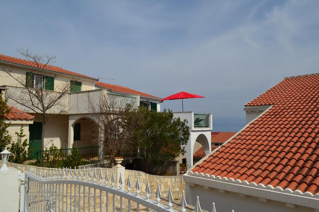 Apartment Bruna Stomorska Exterior photo